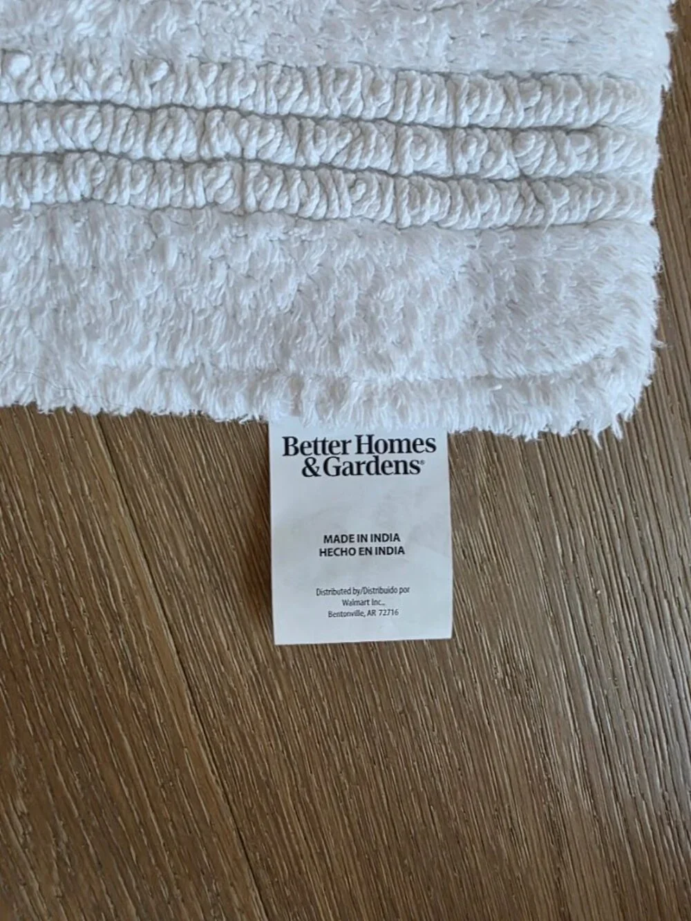 Better Homes And Gardens reversible white